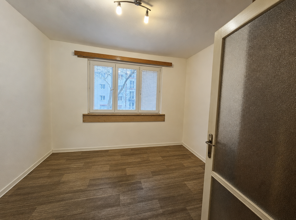 Kids room after furniture removal with VisuGenie.